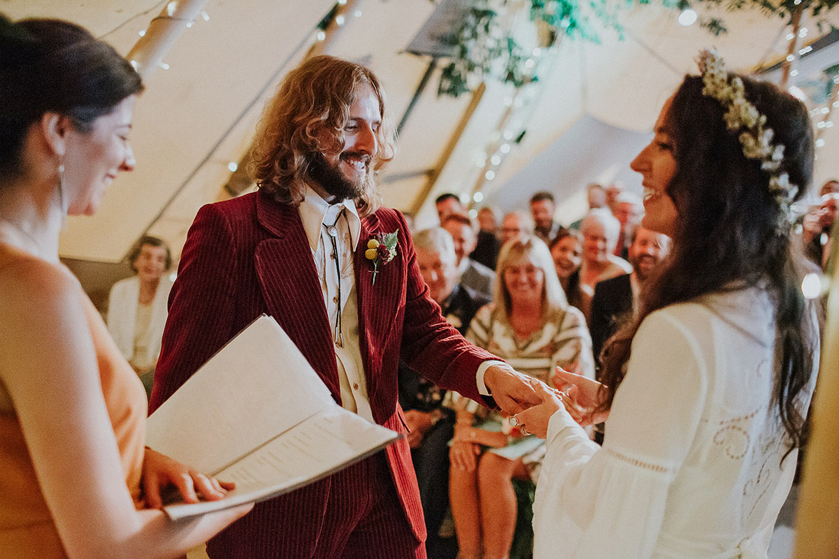 Laura Gimson leading a personal wedding ceremony